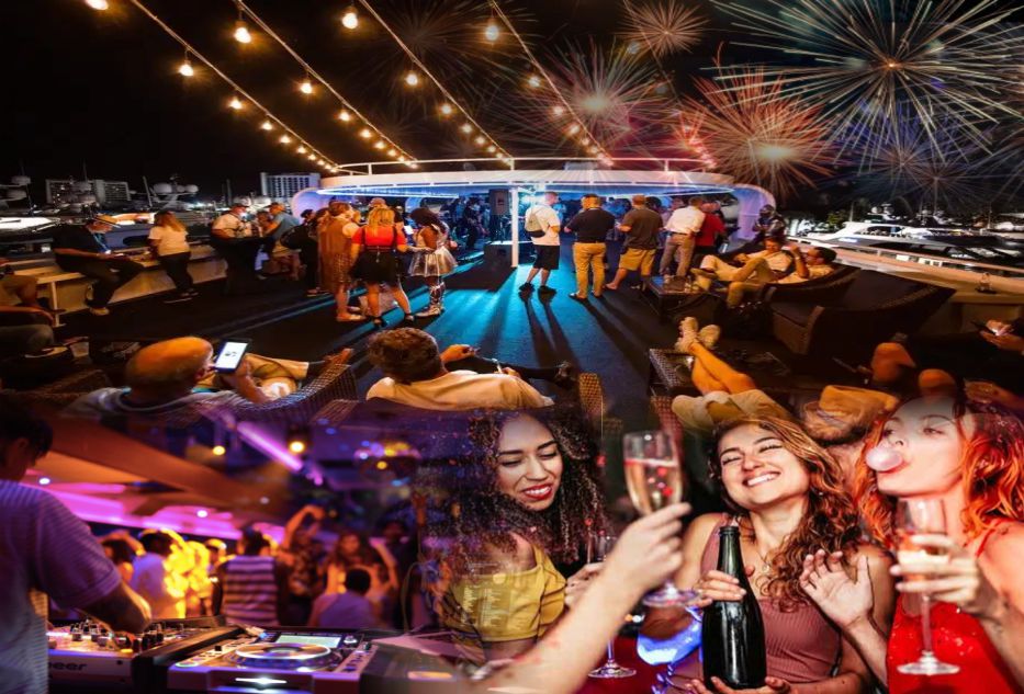 New Year's Eve Dubai 2024/2025 Yacht Party Packages Fireworks
